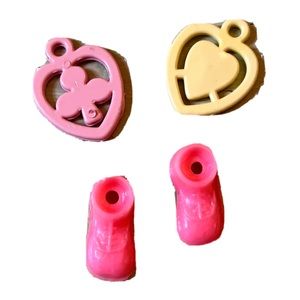 Vintage Cracker Jack Gumball Machine Charms Prizes 4pcs Rare Clover Heart Shoes